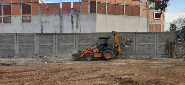 BARDA PERIMETRAL SEMINARIO PONTIFICIO DE LA SANTA CRUZ 07