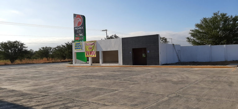 GASOLINERA PEMEX 09